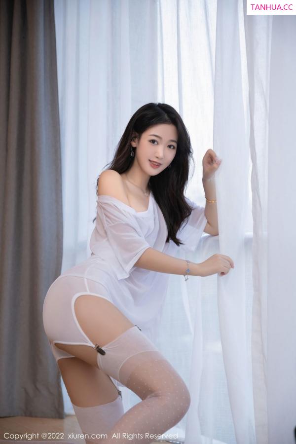 唐安琪  [XiuRen]高清写真图 2022.09.26 No.5644 唐安琪第12张图片